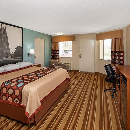 Super 8 By Wyndham Burlington Nc Μοτέλ Εξωτερικό φωτογραφία