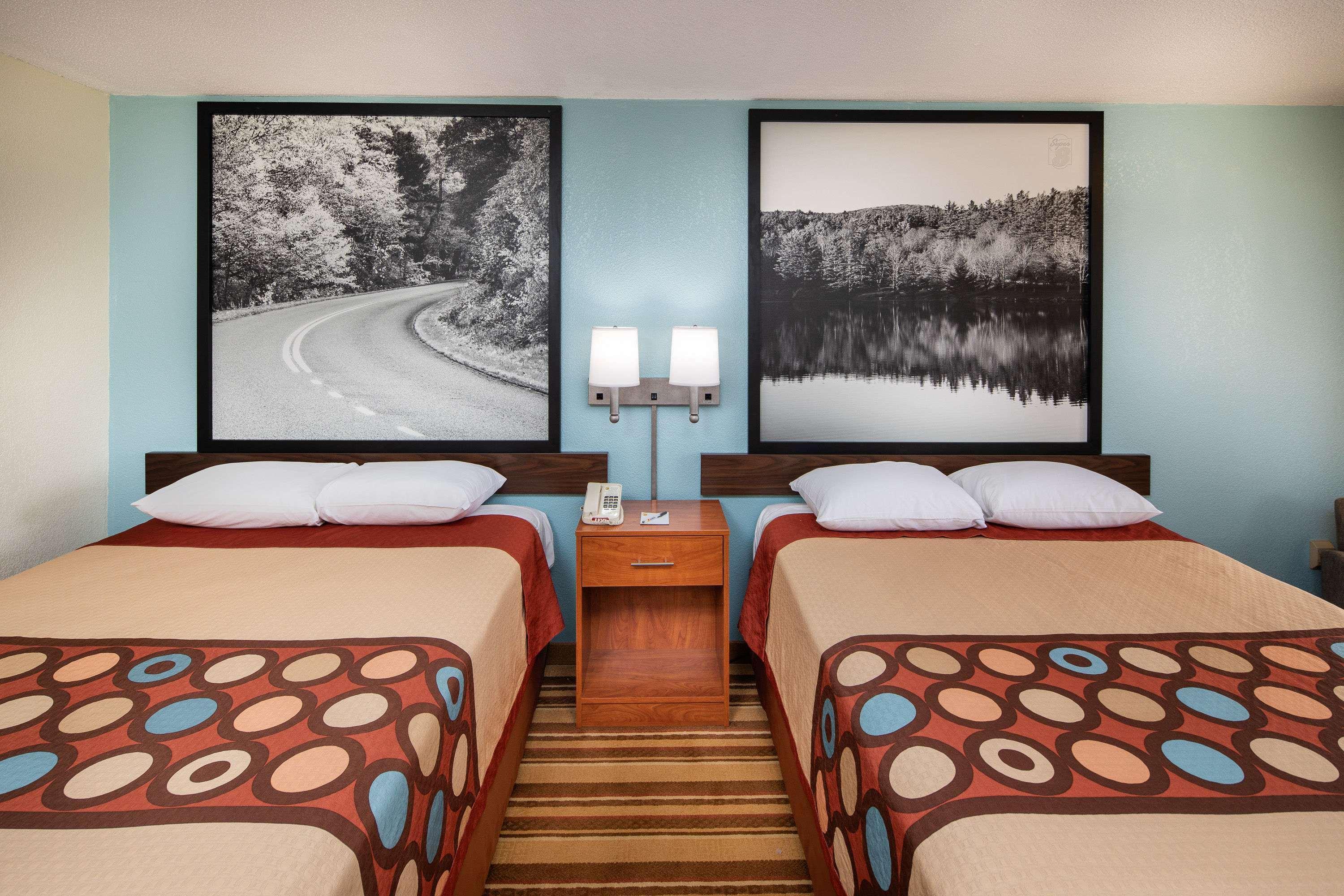 Super 8 By Wyndham Burlington Nc Μοτέλ Εξωτερικό φωτογραφία
